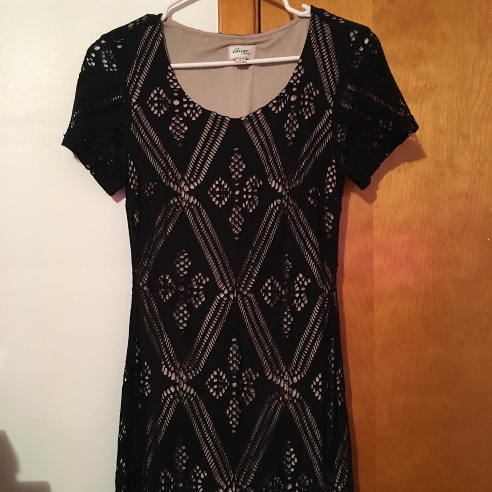 Dress - Picture 2 of 6